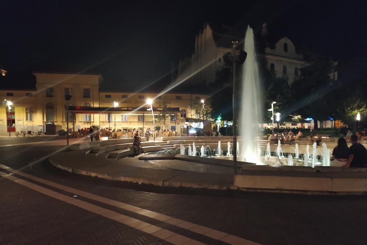 Gutenberg Utca Apartman Szeged Exterior foto