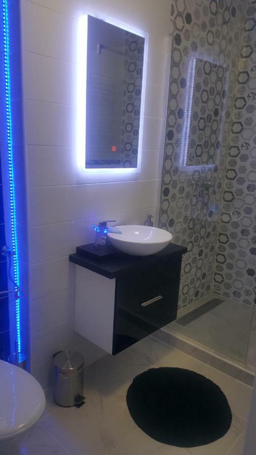Gutenberg Utca Apartman Szeged Exterior foto